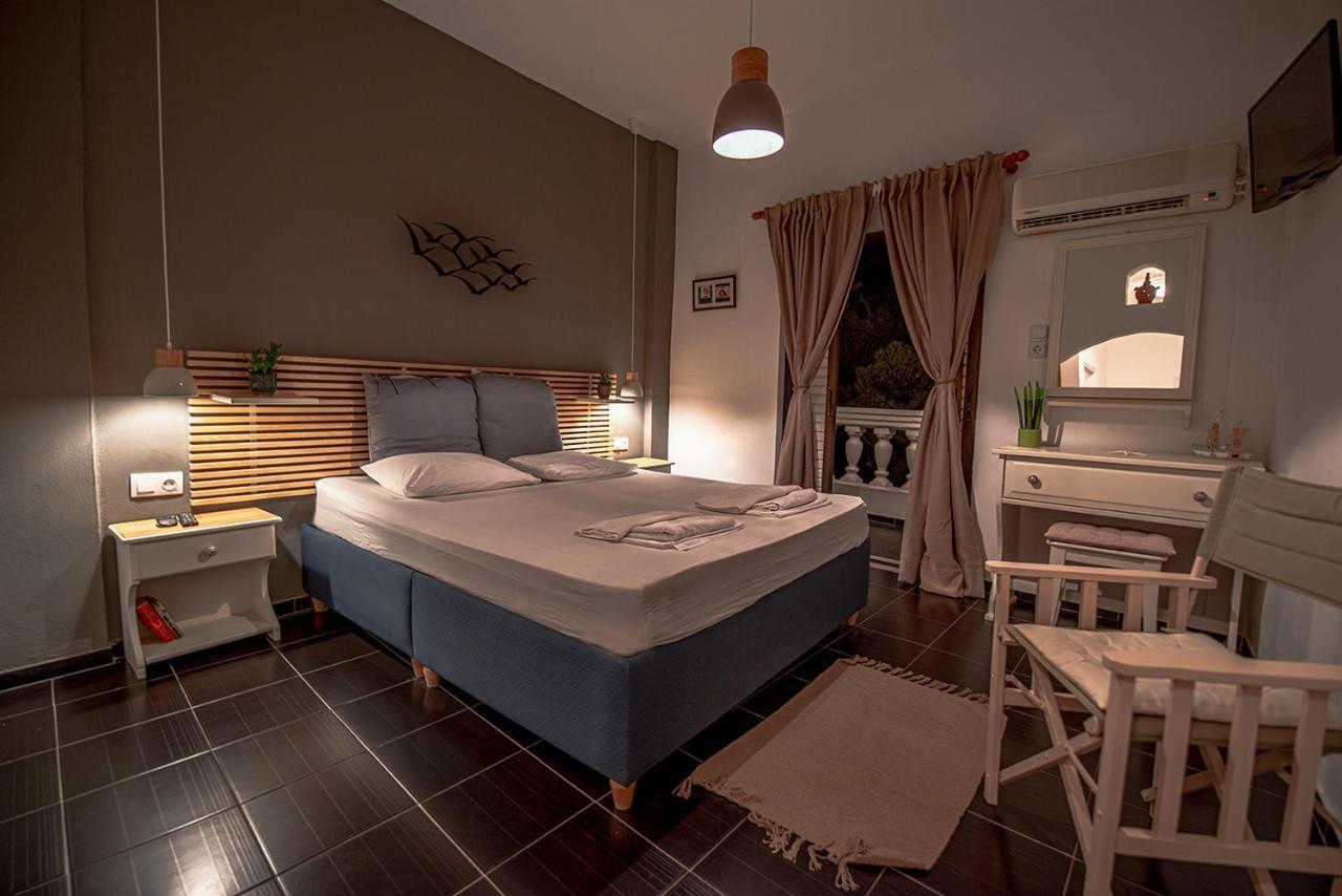 Stella Studios Poros Town Exterior photo